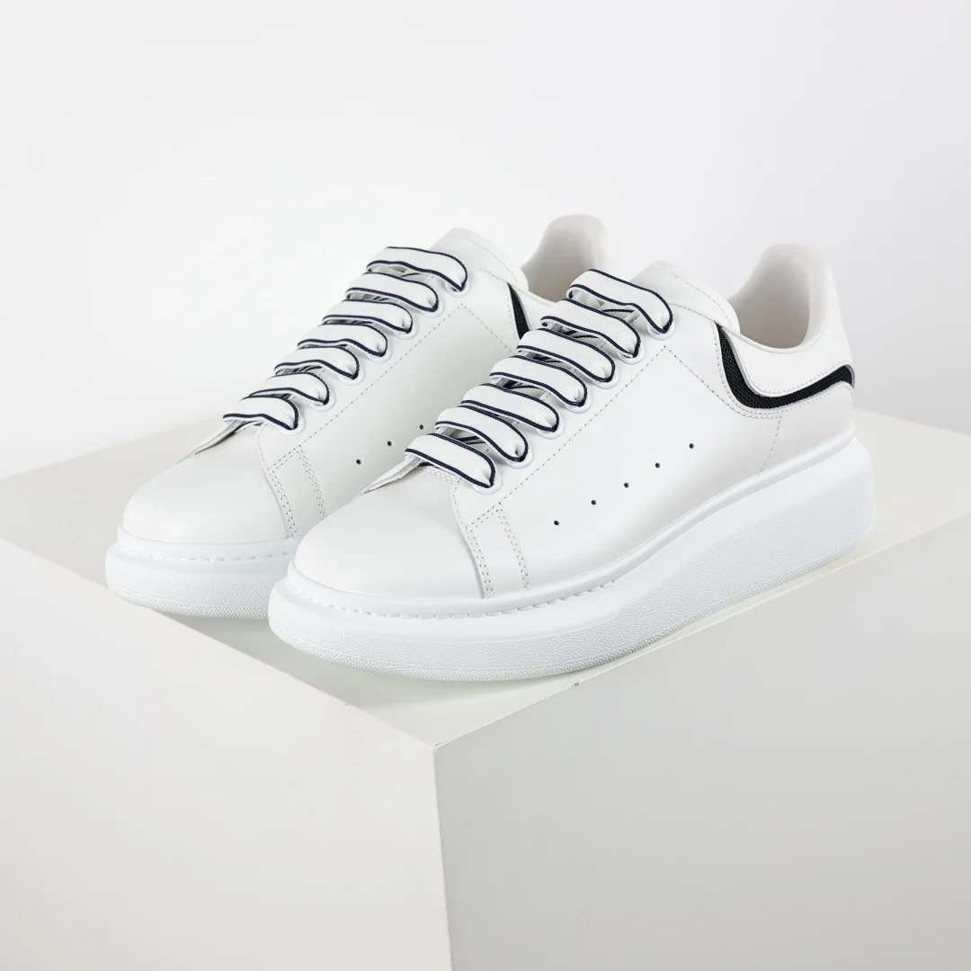 Alexander McQueen Sneaker - immagine 2