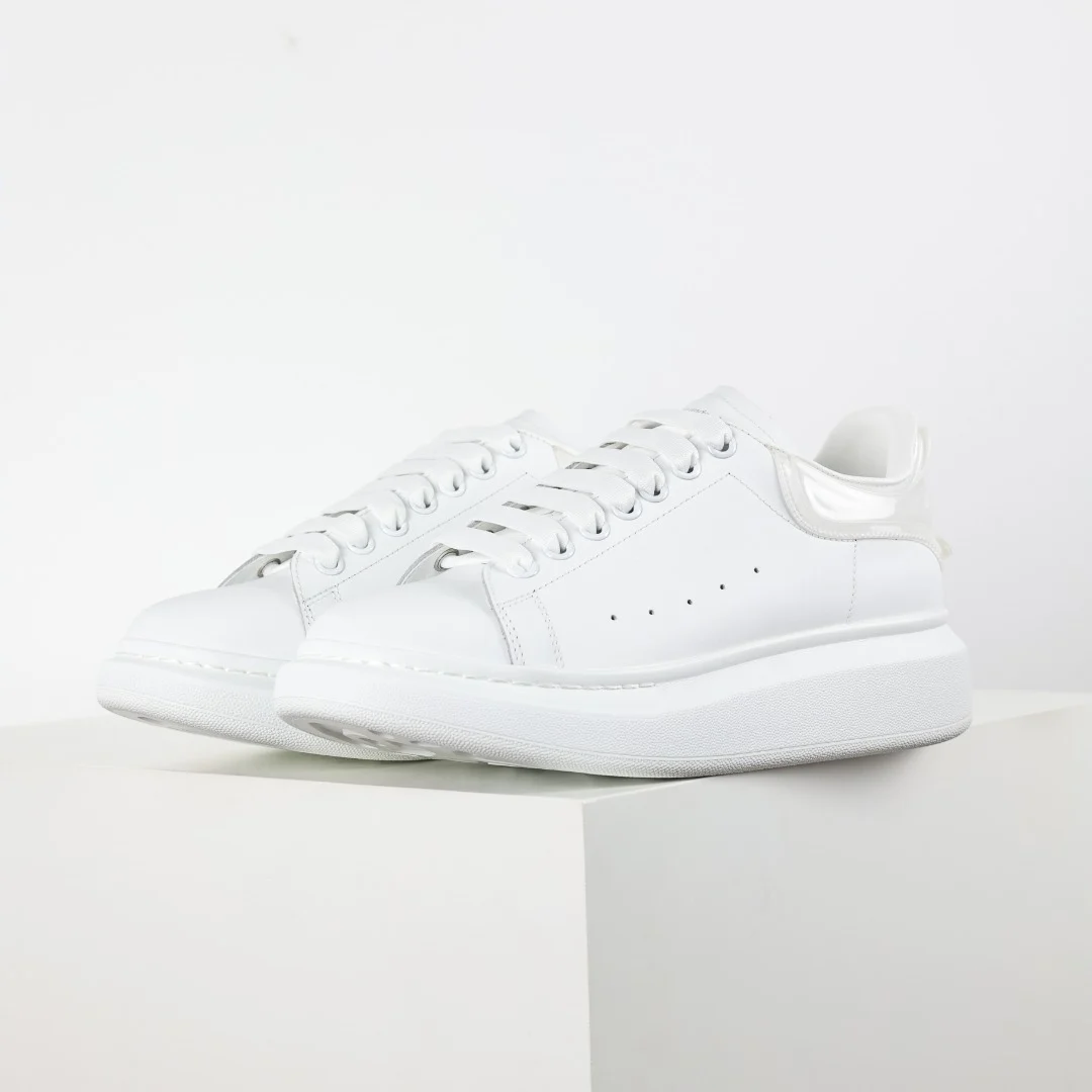 Alexander McQueen Sneaker