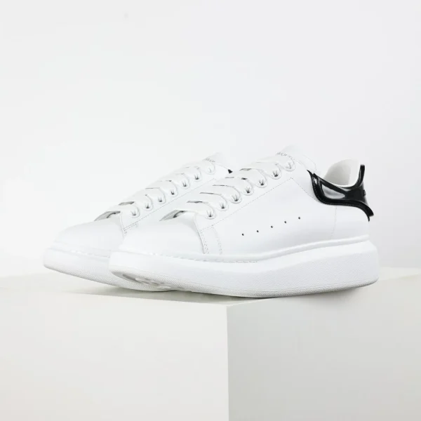 Alexander McQueen Sneaker