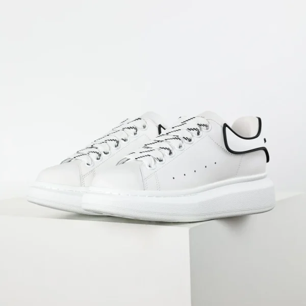 Alexander McQueen Sneaker