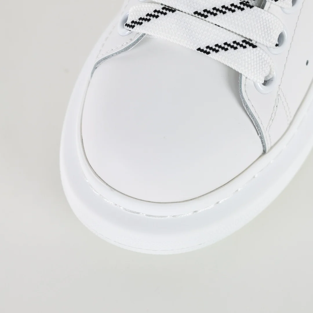 Alexander McQueen Sneaker - immagine 5