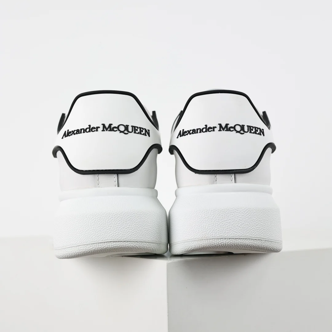 Alexander McQueen Sneaker - immagine 8