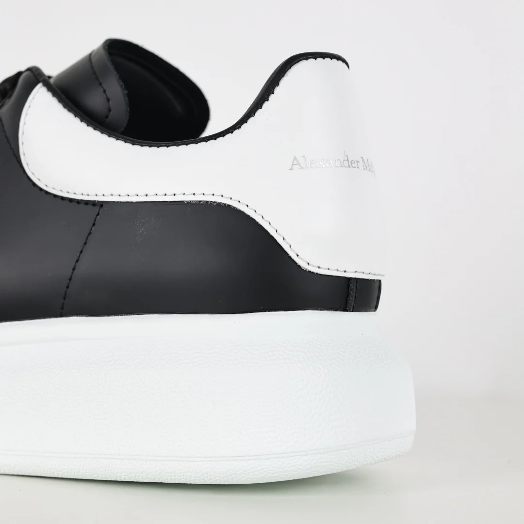 Alexander McQueen Sneaker - immagine 4