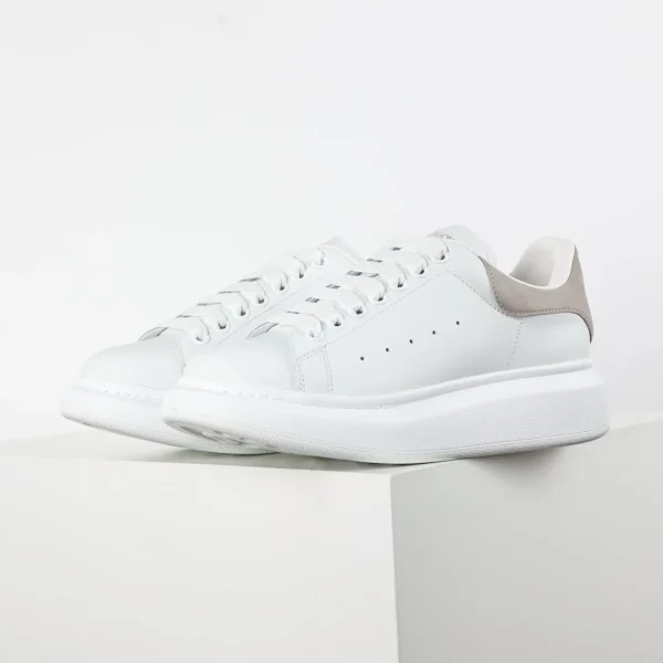 Alexander McQueen Sneaker