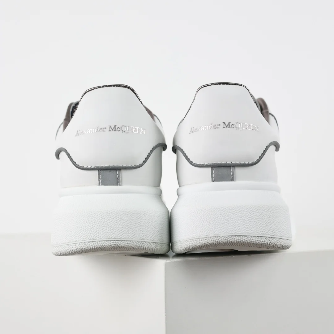 Alexander McQueen Sneaker - immagine 8