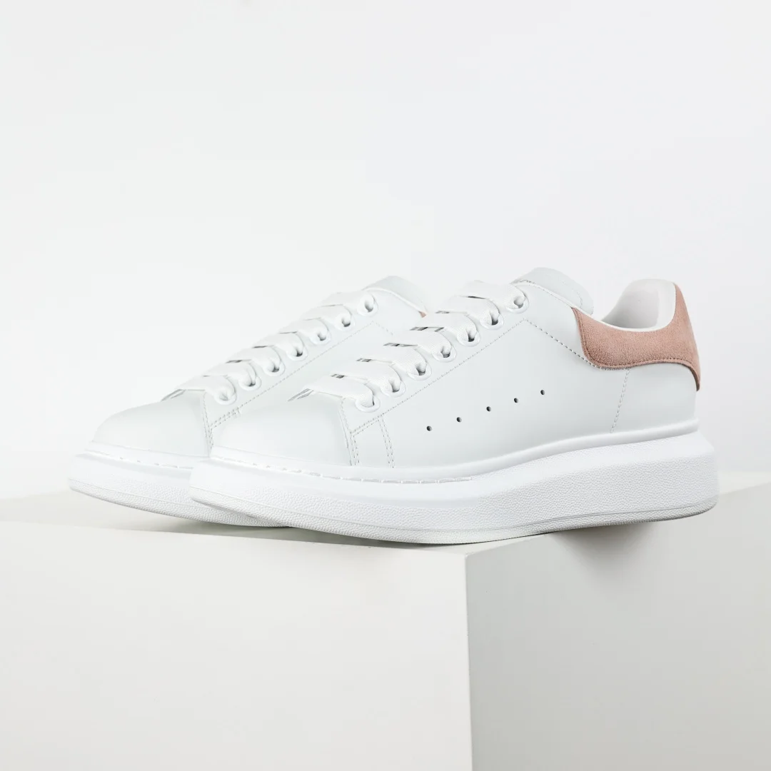Alexander McQueen Sneaker