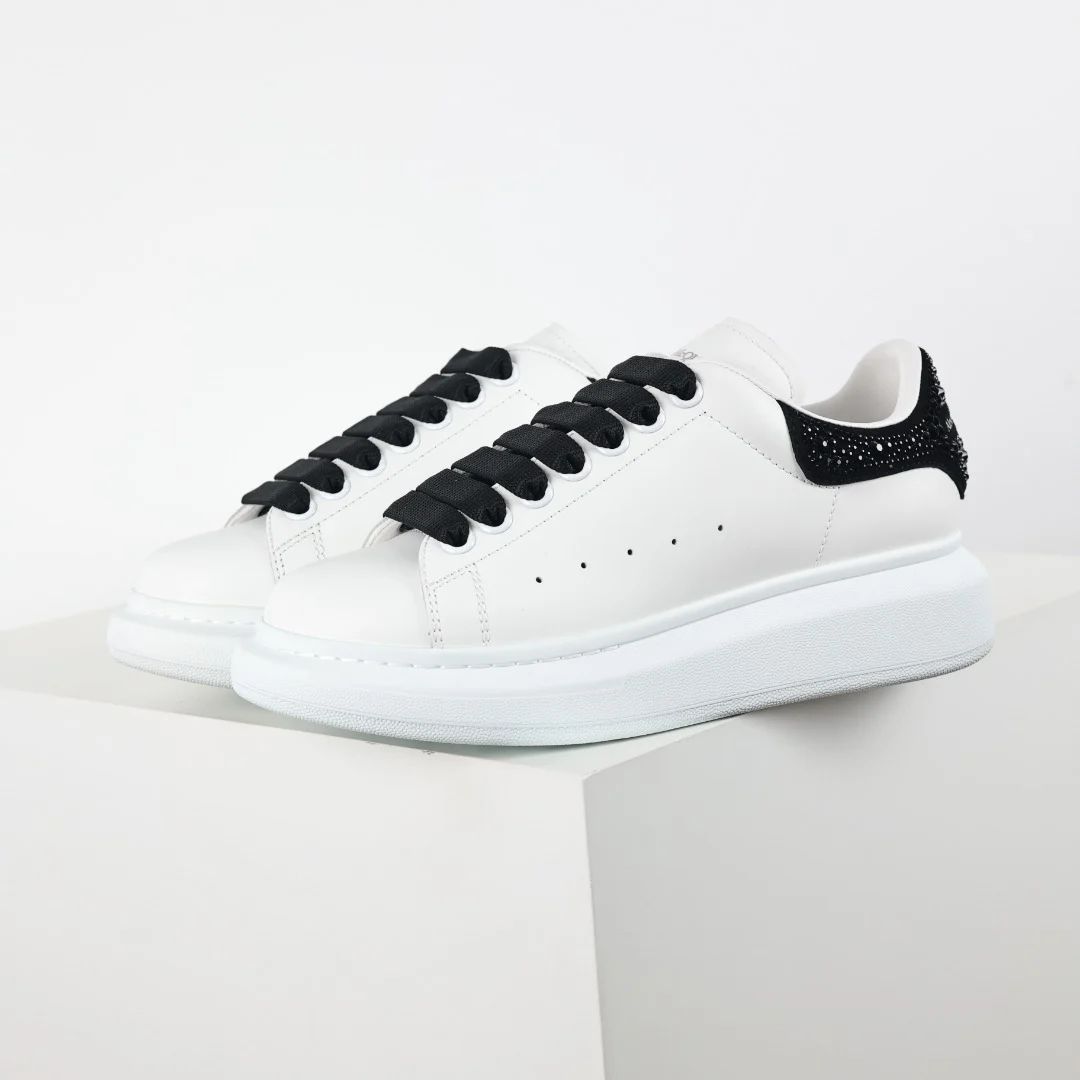 Alexander McQueen Sneaker