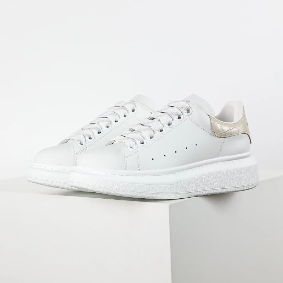 Alexander McQueen Sneaker