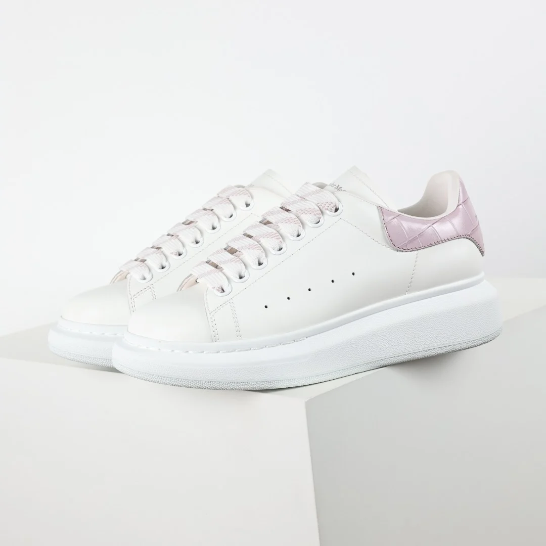 Alexander McQueen Sneaker