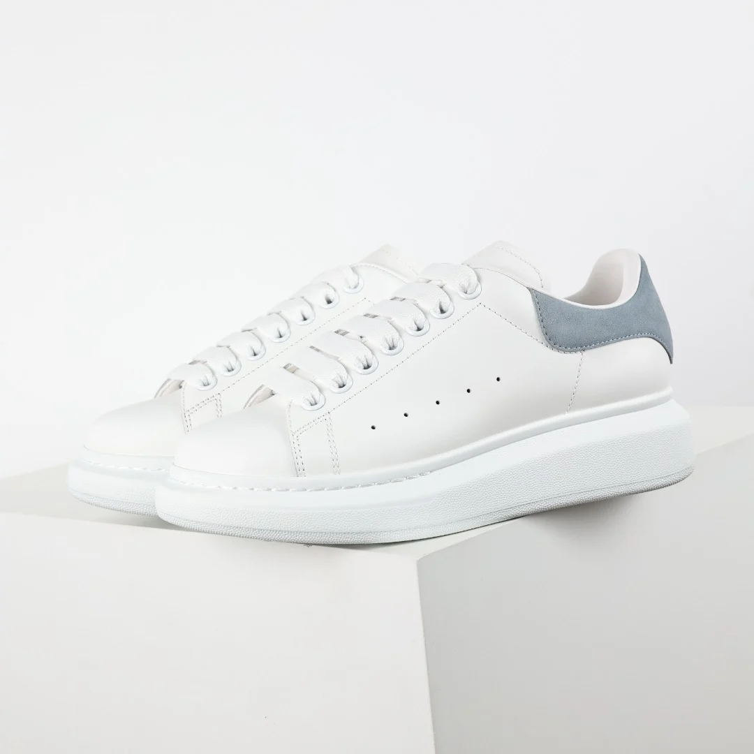 Alexander McQueen Sneaker