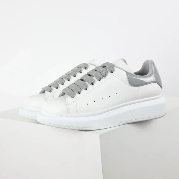 Alexander McQueen Sneaker