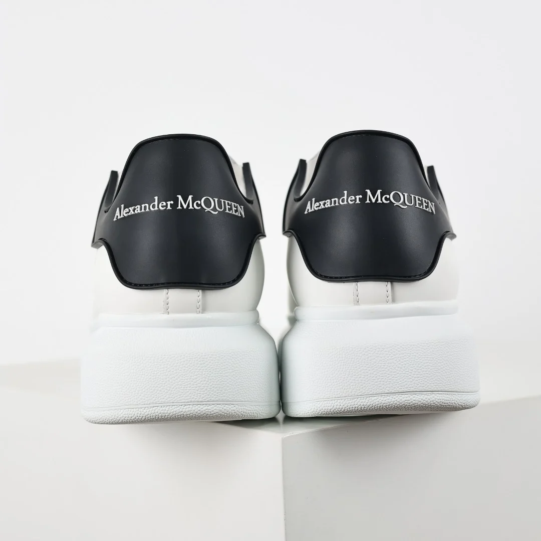 Alexander McQueen Sneaker - immagine 8
