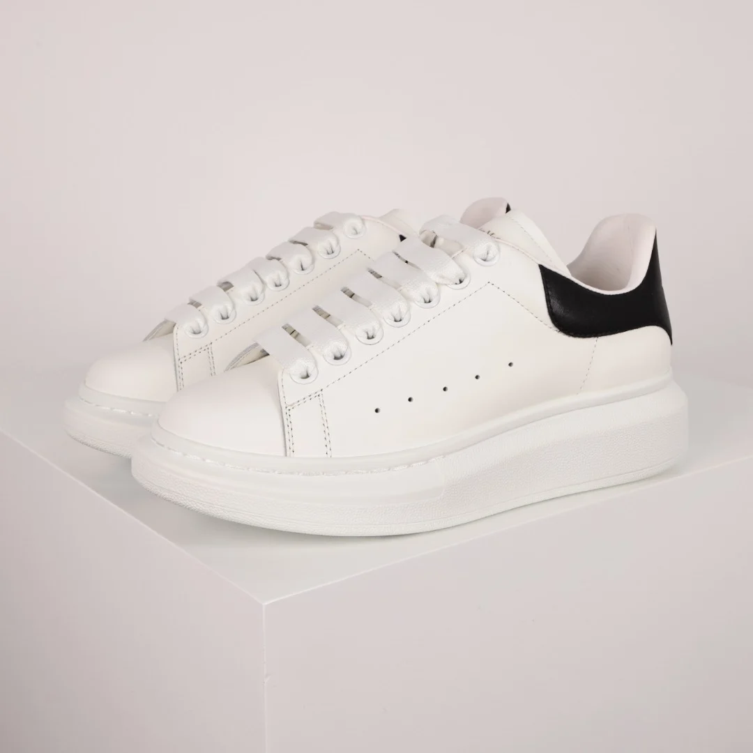 Alexander McQueen Sneaker - immagine 2