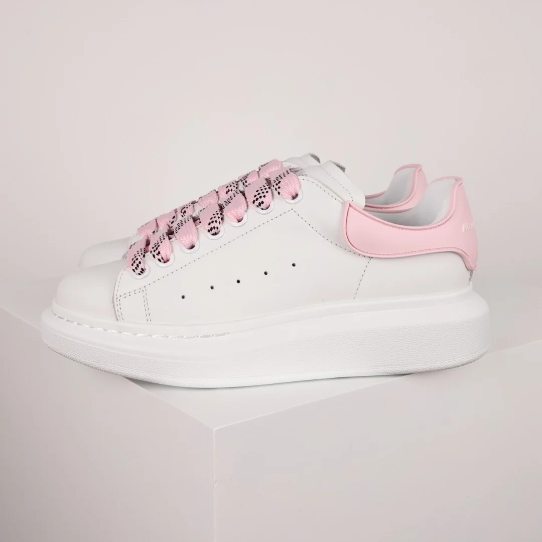Alexander McQueen Sneaker