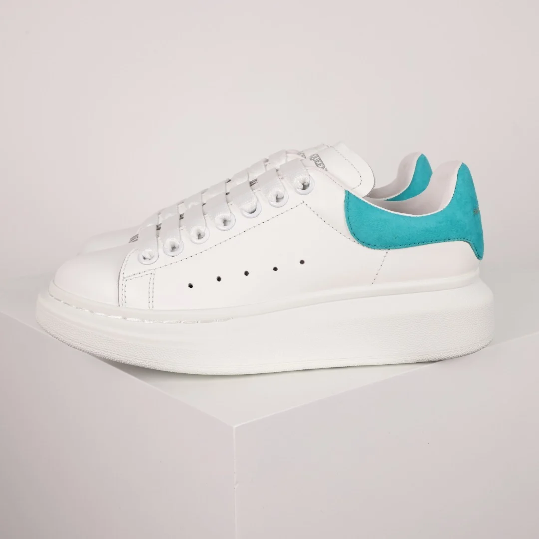 Alexander McQueen Sneaker