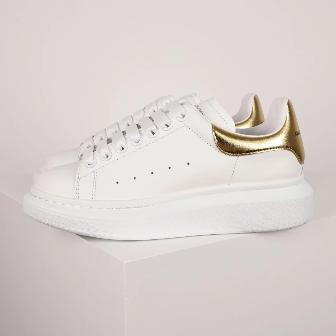 Alexander McQueen Sneaker