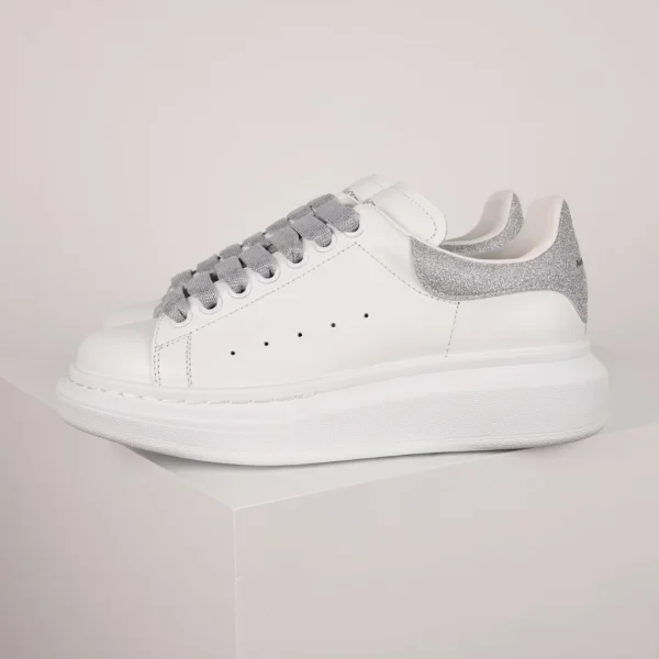 Alexander McQueen Sneaker