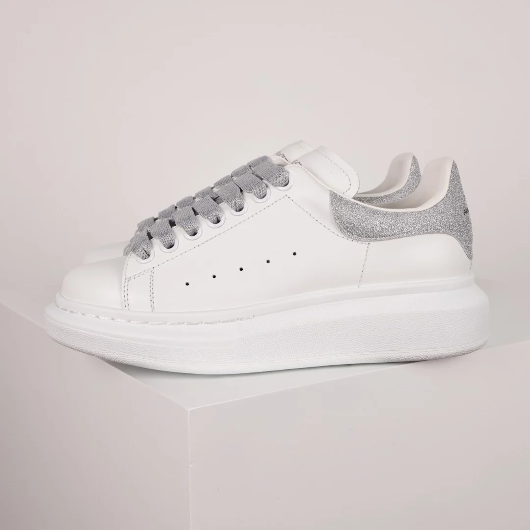 Alexander McQueen Sneaker