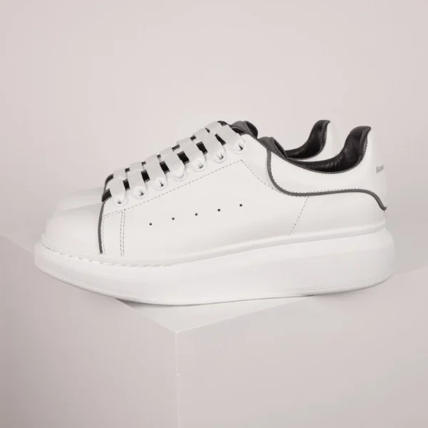 Alexander McQueen Sneaker