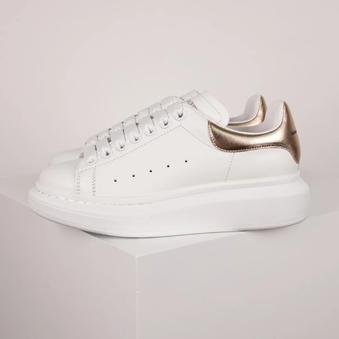 Alexander McQueen Sneaker