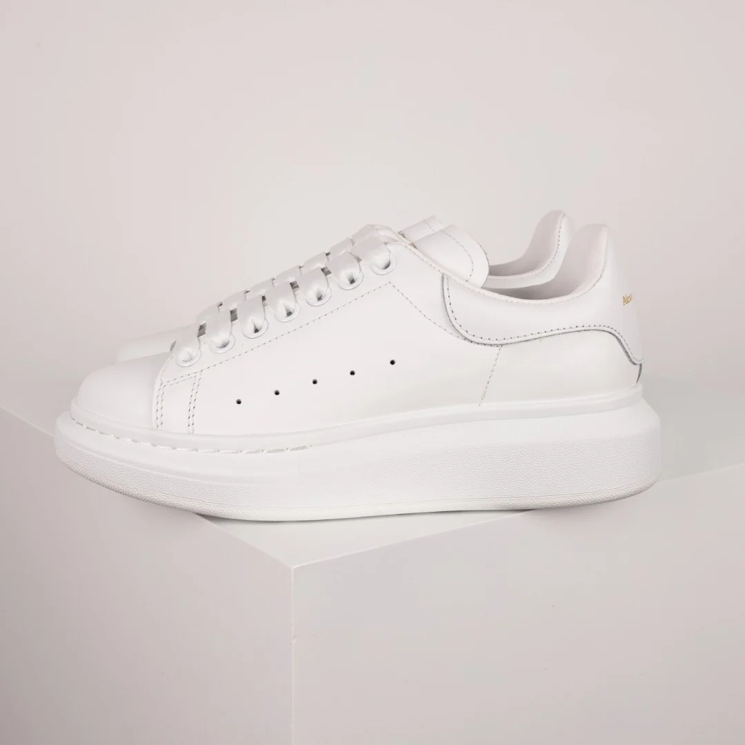Alexander McQueen Sneaker