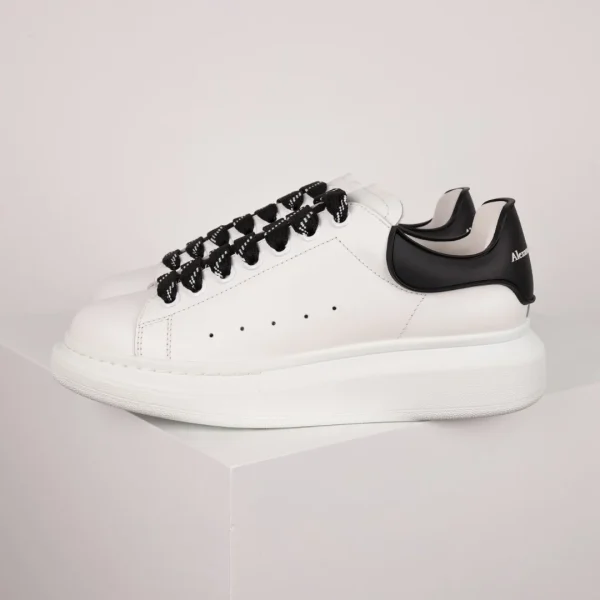 Alexander McQueen Sneaker