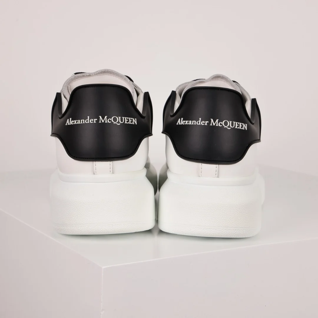 Alexander McQueen Sneaker - immagine 8