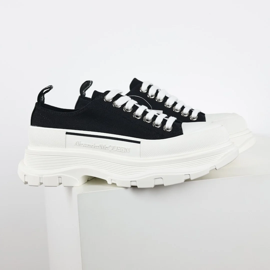 Alexander McQueen Sneaker - immagine 3