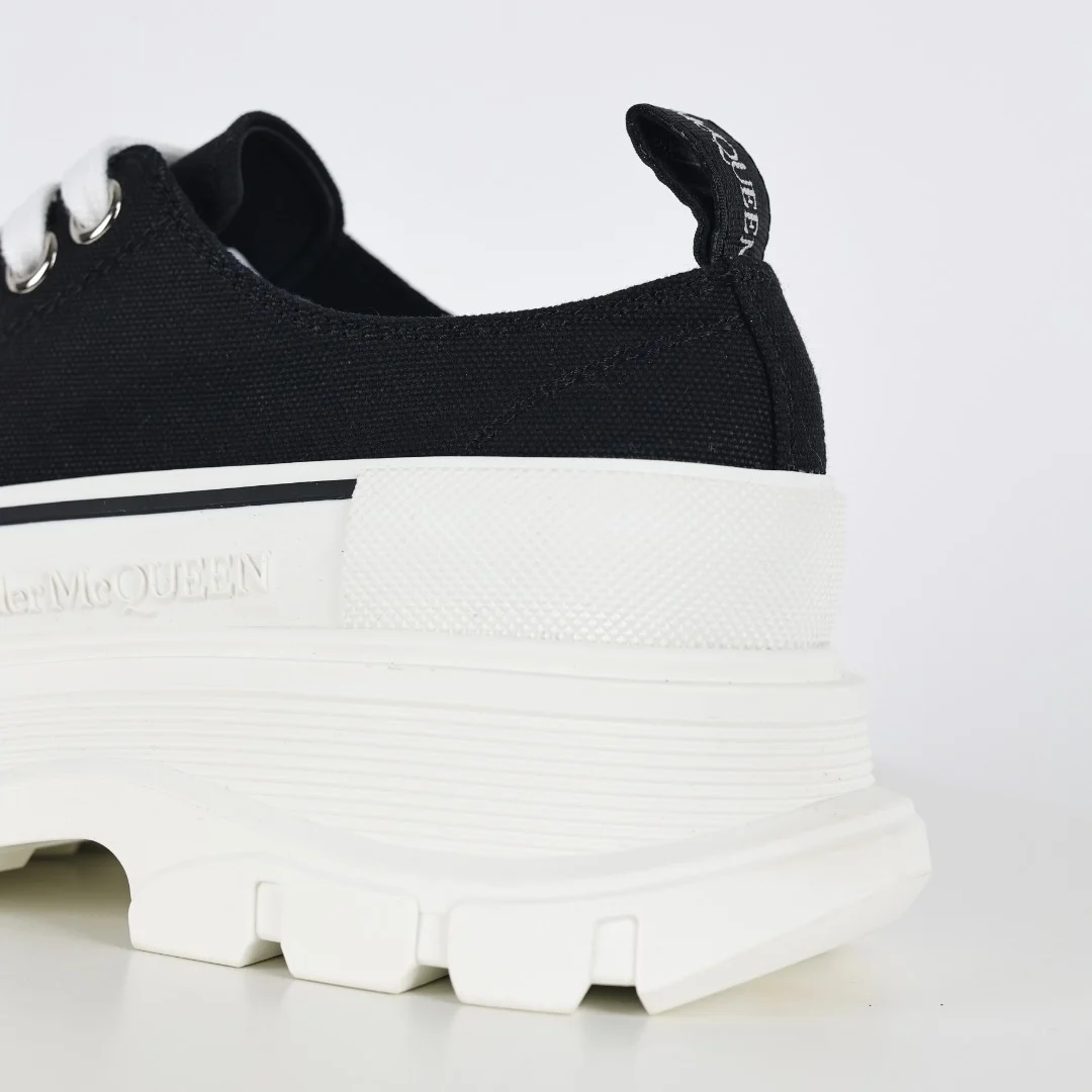 Alexander McQueen Sneaker - immagine 4