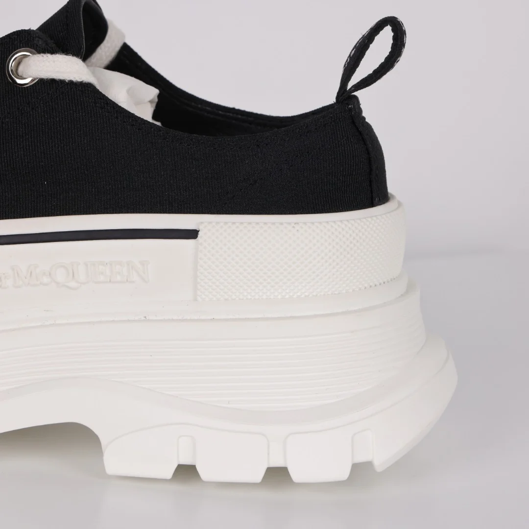Alexander McQueen Sneaker - immagine 4