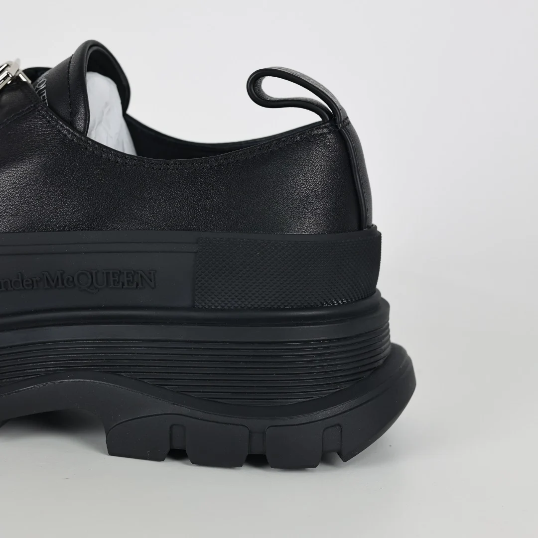 Alexander McQueen Sneaker - immagine 4