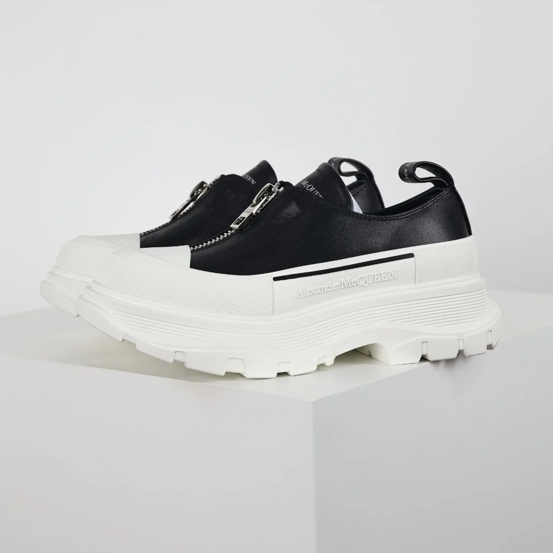 Alexander McQueen Sneaker
