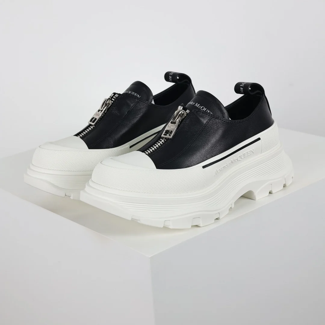 Alexander McQueen Sneaker - immagine 2
