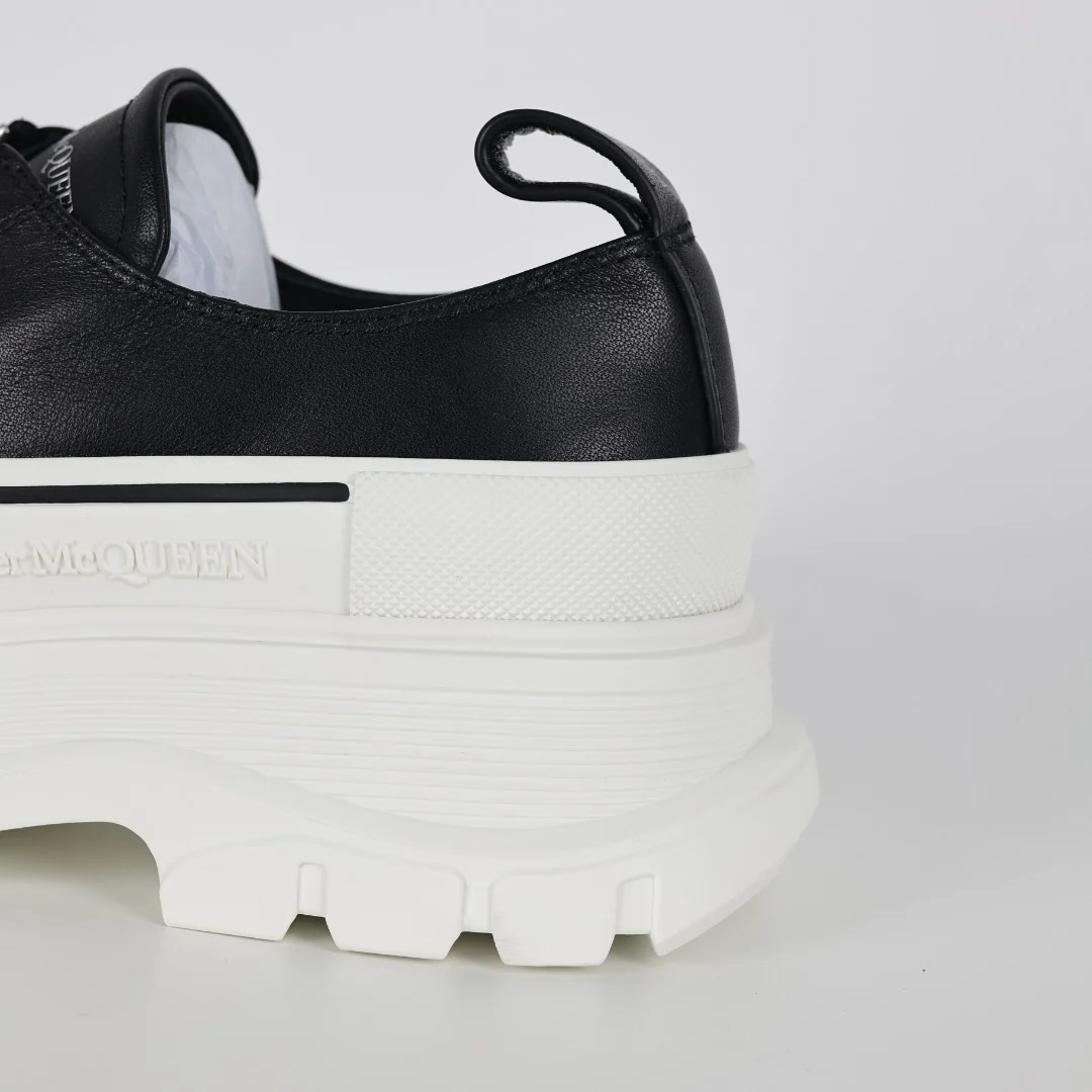 Alexander McQueen Sneaker - immagine 4