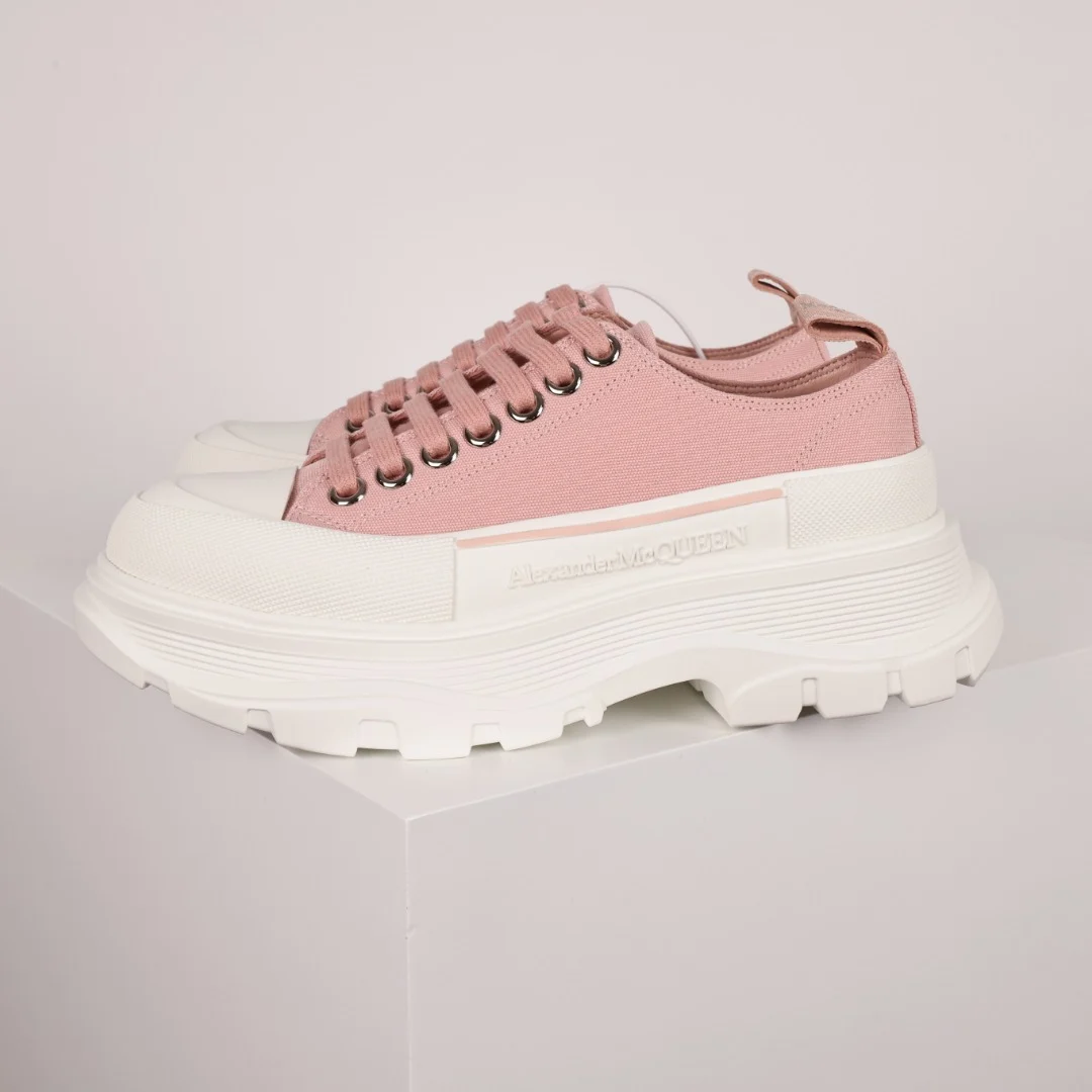 Alexander McQueen Sneaker