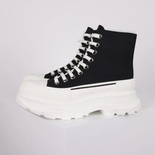 Alexander McQueen Sneaker