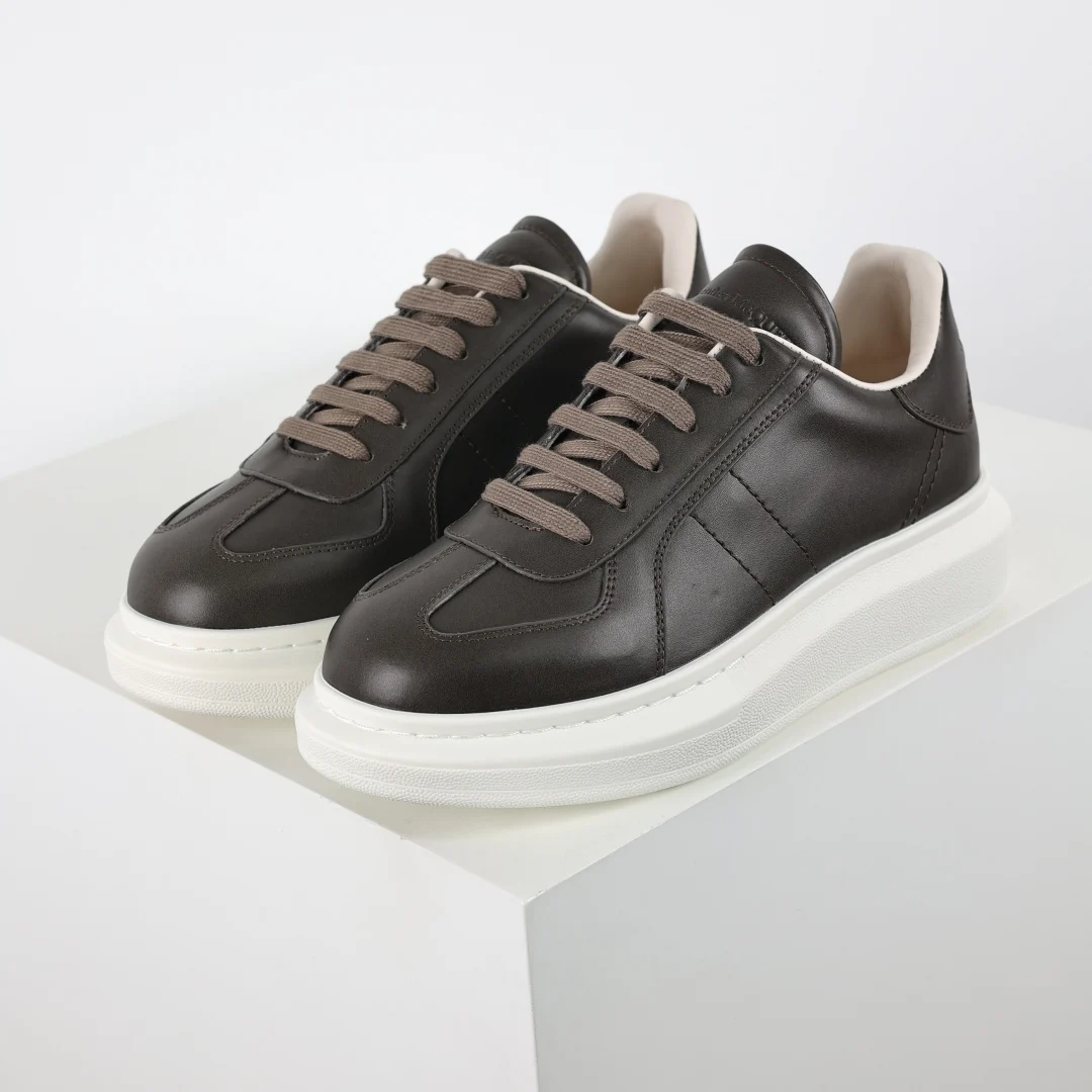 Alexander McQueen Sneaker - immagine 2