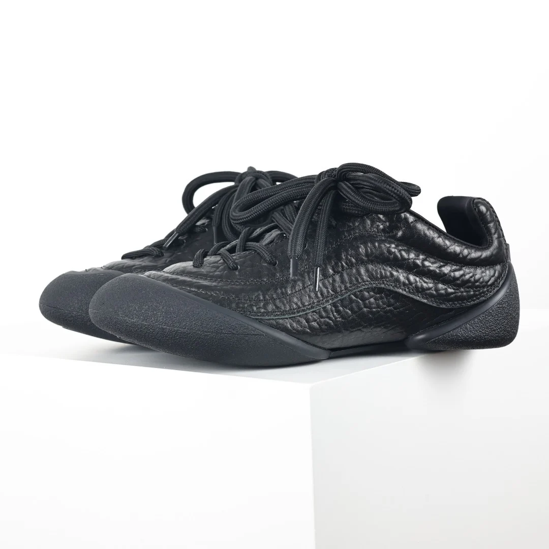 Alexander McQueen Sneaker