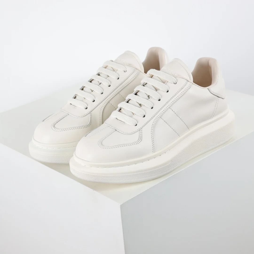 Alexander McQueen Sneaker - immagine 2