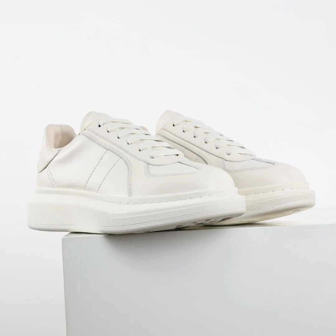 Alexander McQueen Sneaker - immagine 3
