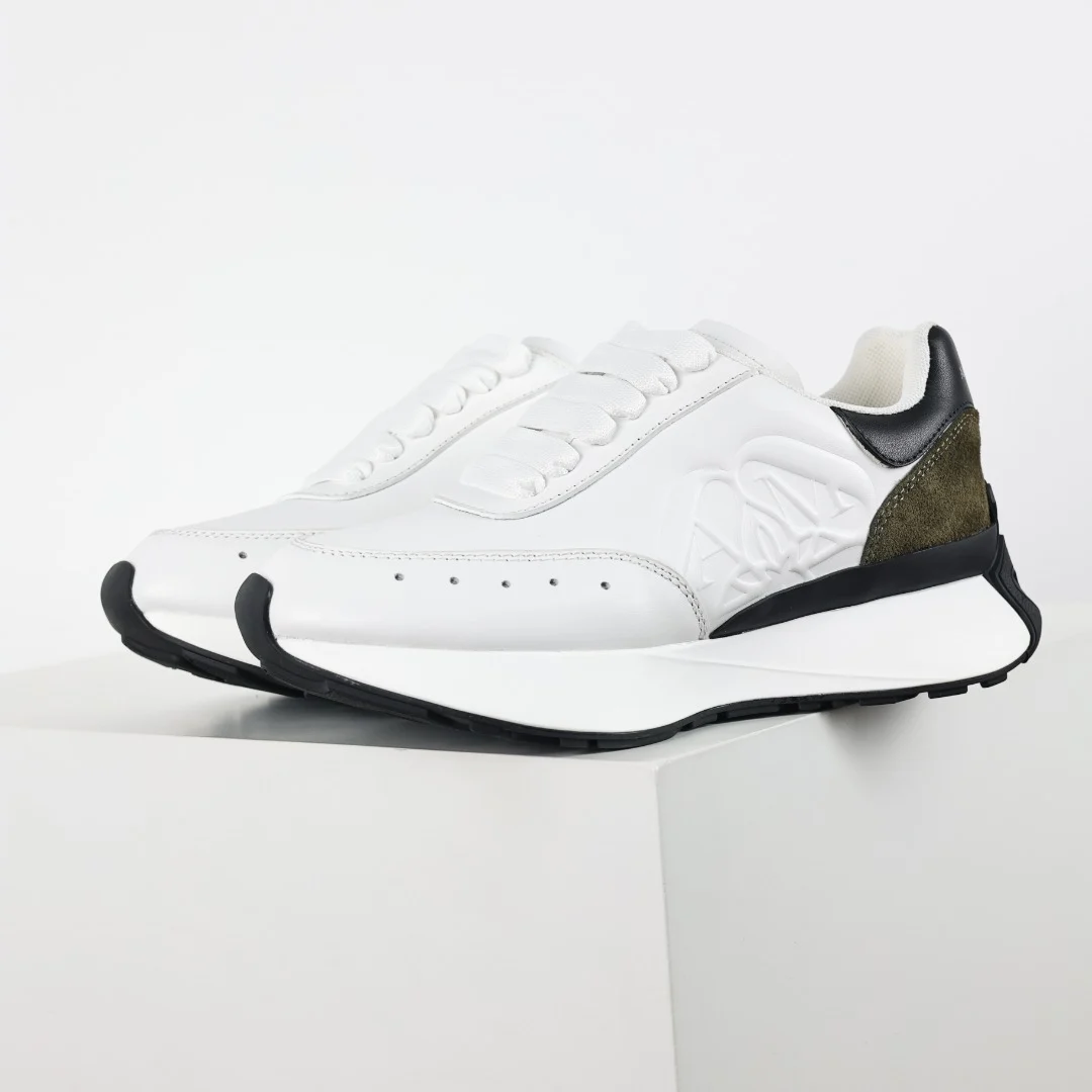 Alexander McQueen Sneaker