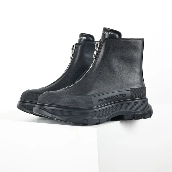 Alexander McQueen Sneaker