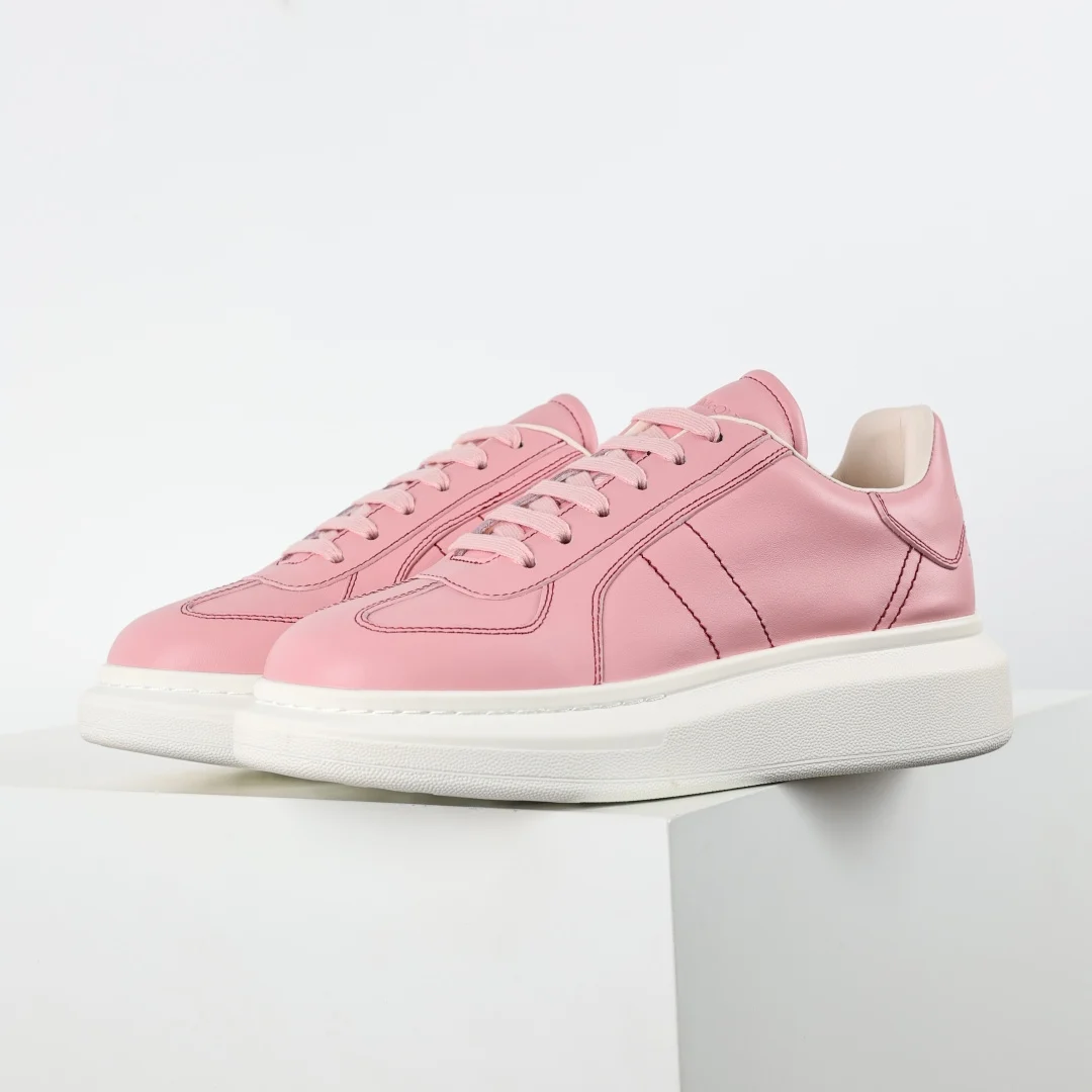 Alexander McQueen Sneaker