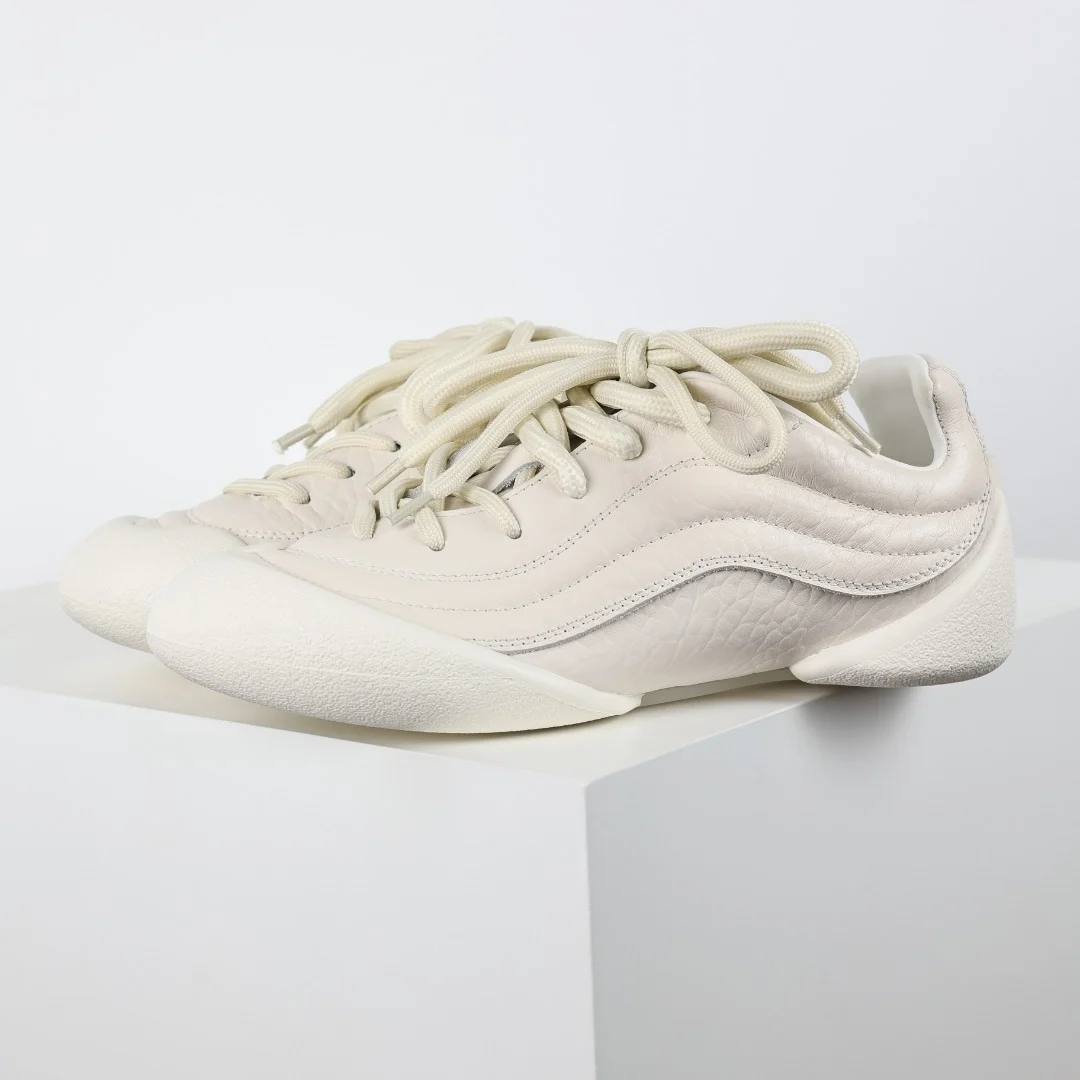 Alexander McQueen Sneaker