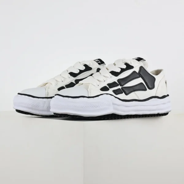 Maison Mihara xVESSEL Sneaker