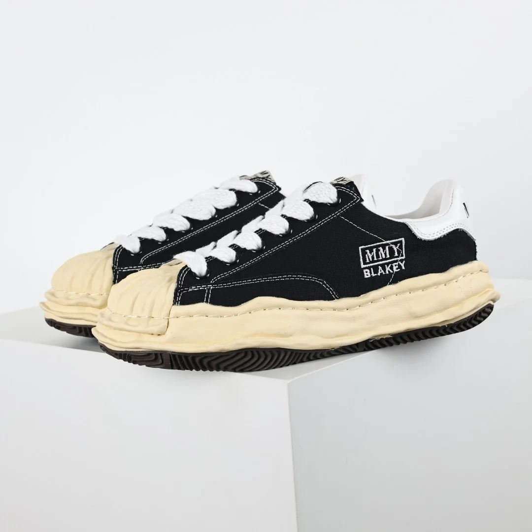 Maison Mihara xVESSEL Sneaker