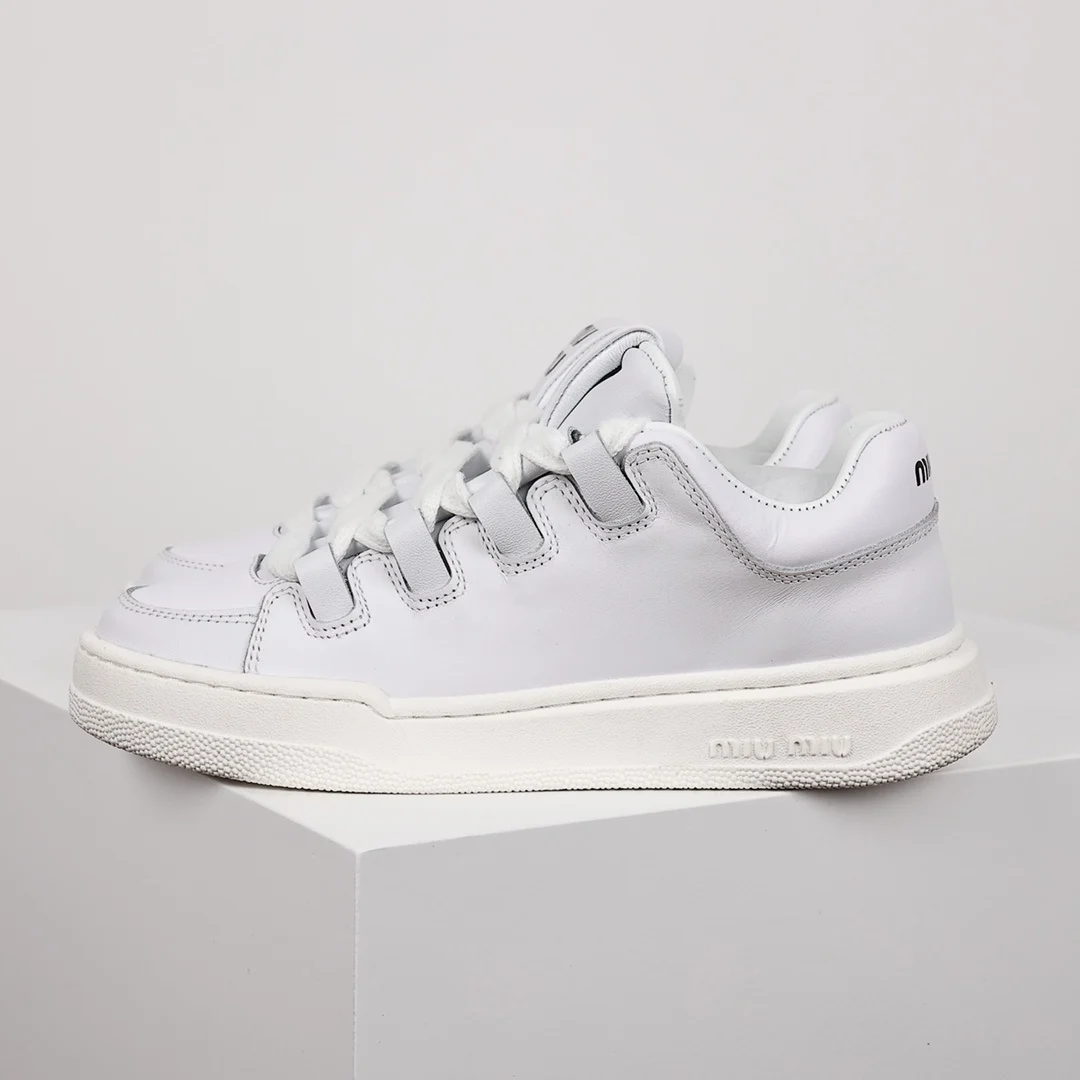 Miu Miu Sneaker