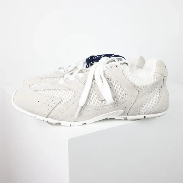 Miu Miu Sneaker