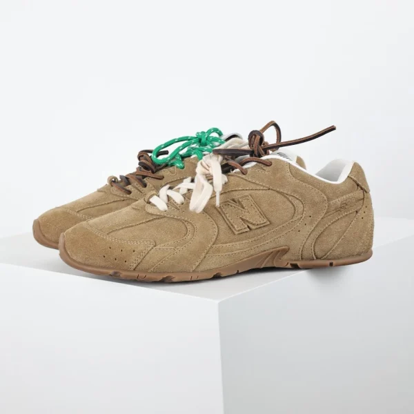 Miu Miu Sneaker
