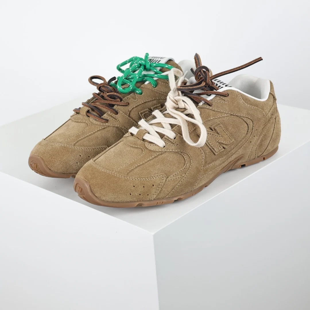 Miu Miu Sneaker - immagine 2